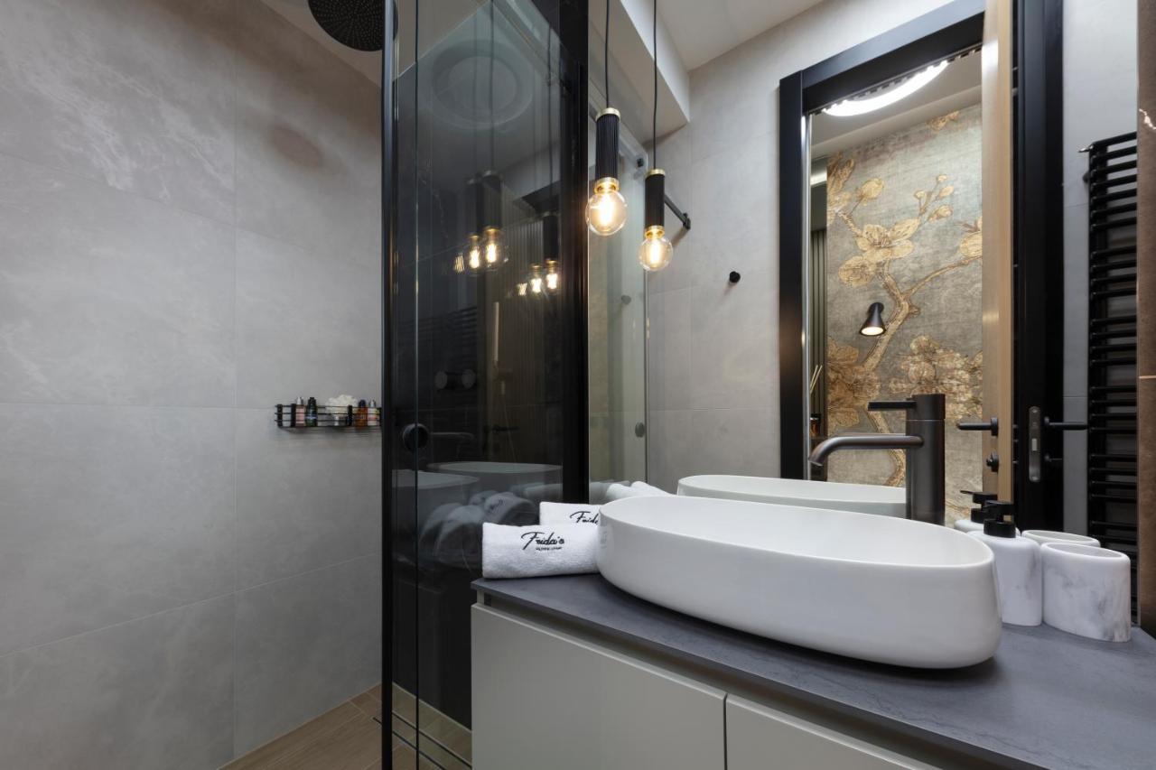 Frida'S Majestic Living Apartment ซาเกร็บ ภายนอก รูปภาพ